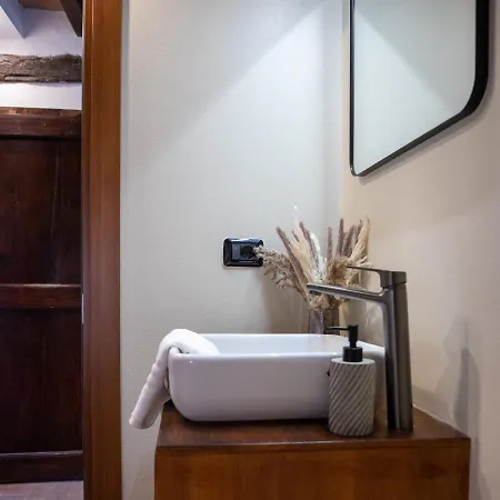 Bed & Breakfast Dimidium Canossa